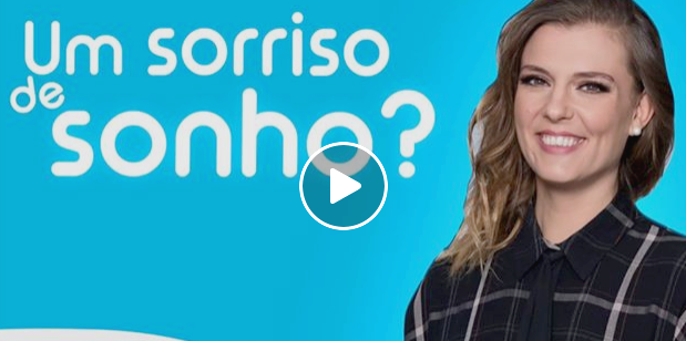 sorriso de sonho. mulher a sorrir